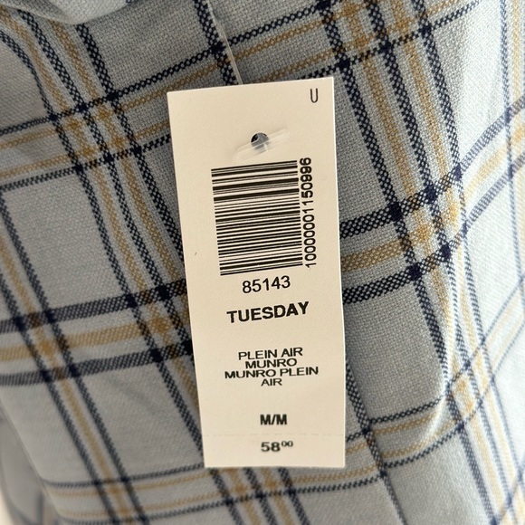 Aritzia - Sunday Best Button Up - Picture 3 of 8